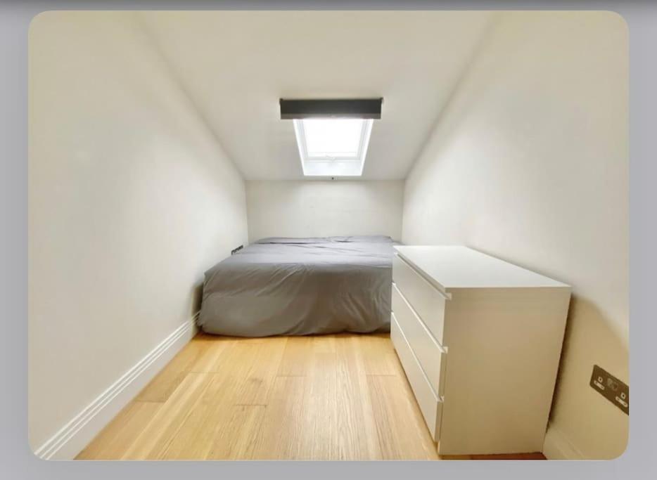 Luxury 4-Bed Apartment With Balcony & Garden, Near Emirates Stadium, 15 Mins To Central London Ngoại thất bức ảnh
